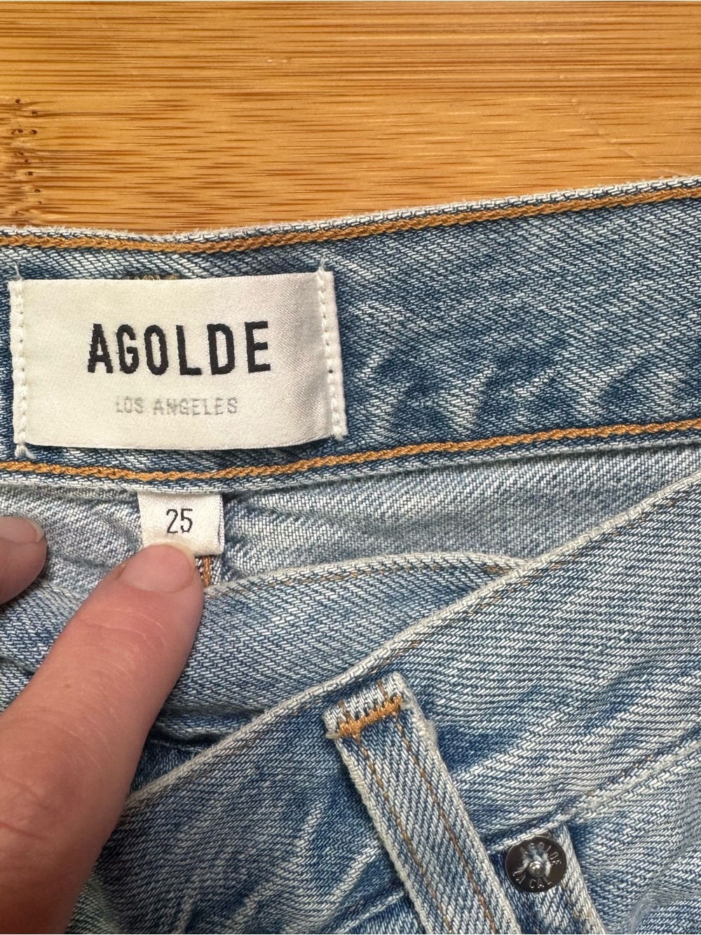 AGOLDE criss cross upsized jean in suburbia size 25 - Picture 7 of 9